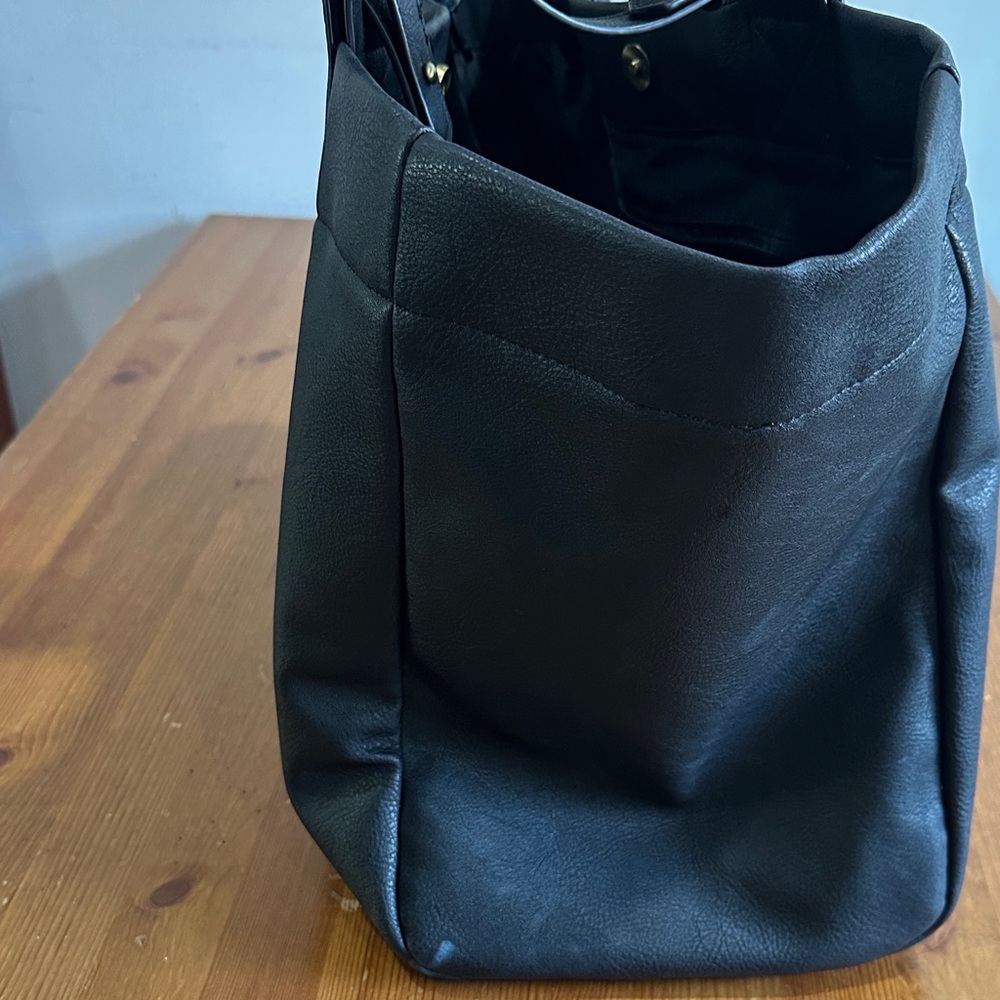 Free People Black Leather Tote with Dual Straps and Subtle Hardware - Picture 8 of 11